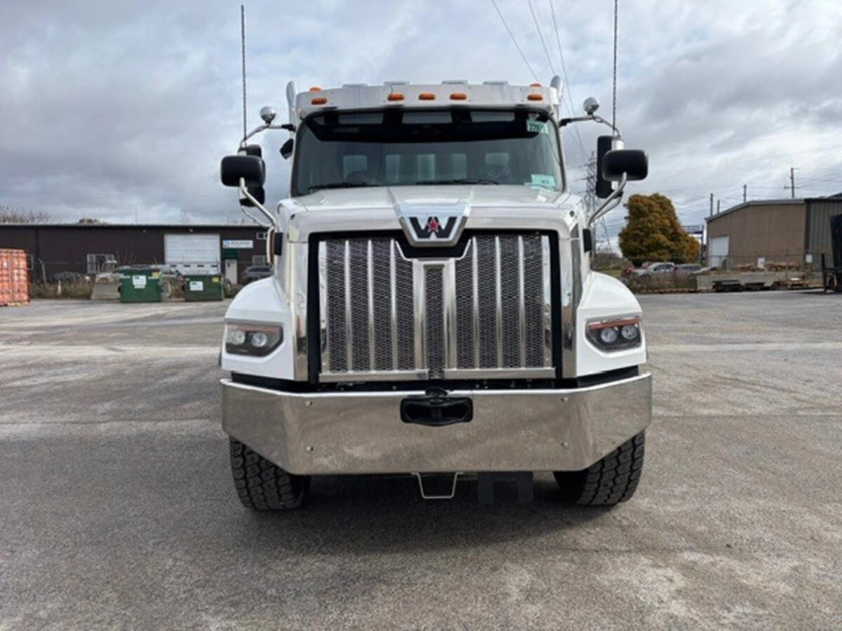 2026 Western Star 49X in Windsor, ON — photo 8