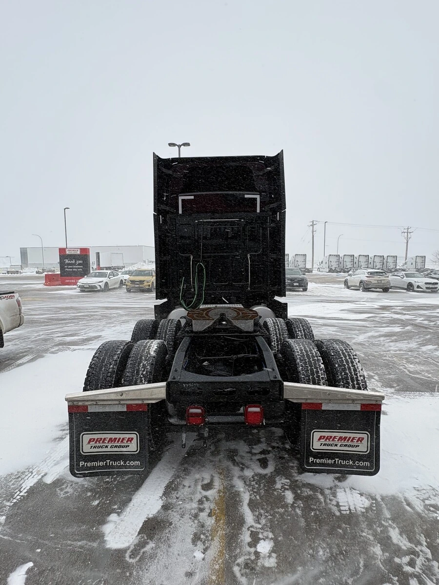 2025 Western Star — photo 6