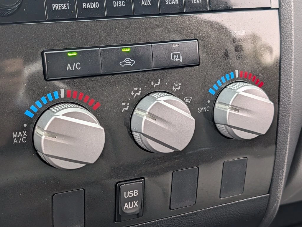 2012 Toyota Tundra Tundra Grade - Photo 23
