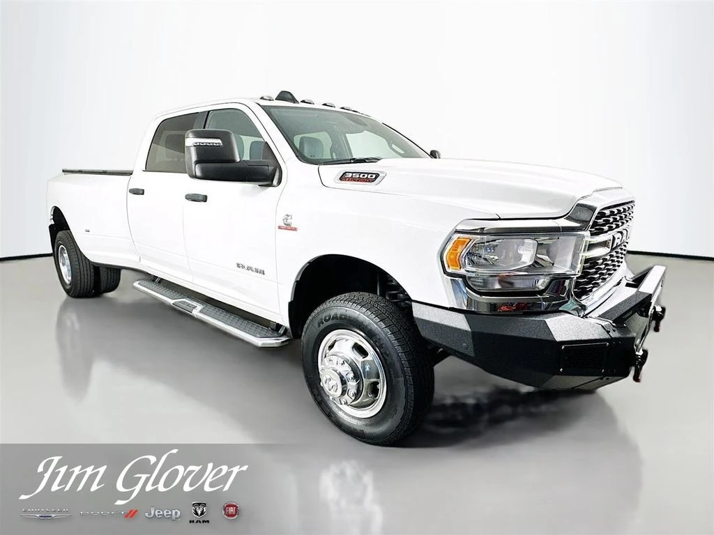 2024 RAM 3500 Big Horn 4X4 Crew Cab LWB's photo