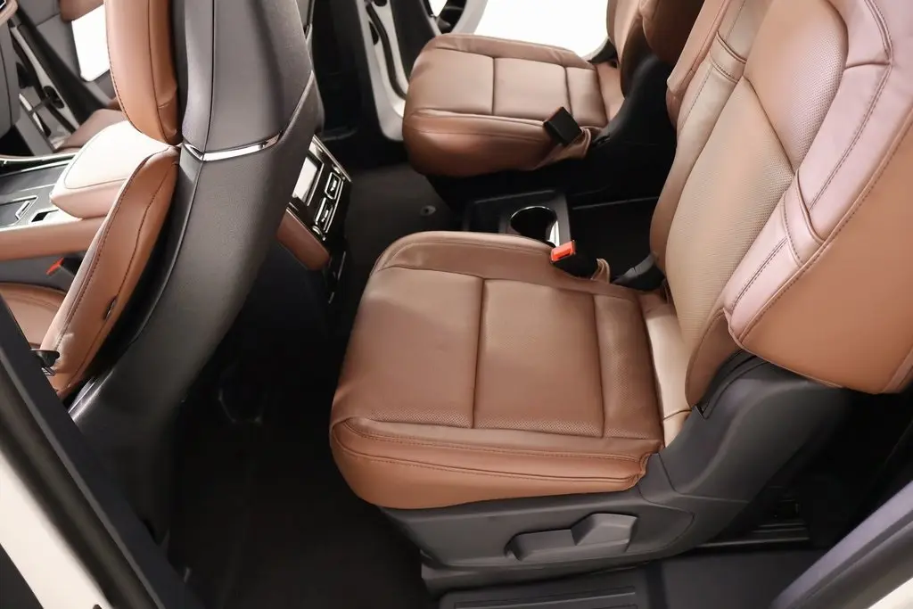 2026 Lincoln Aviator Reserve photo 4