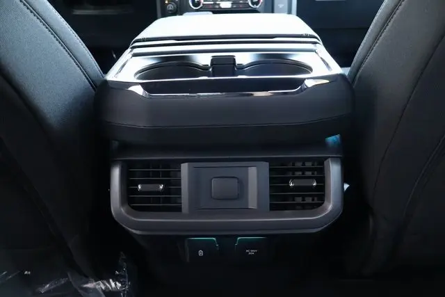 2025 Ford F-150 XLT photo 33