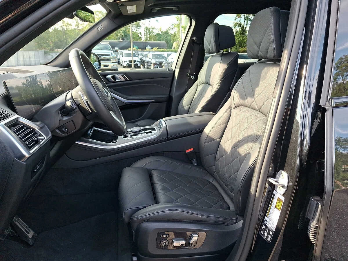 2025 BMW X5 40i - Photo 10