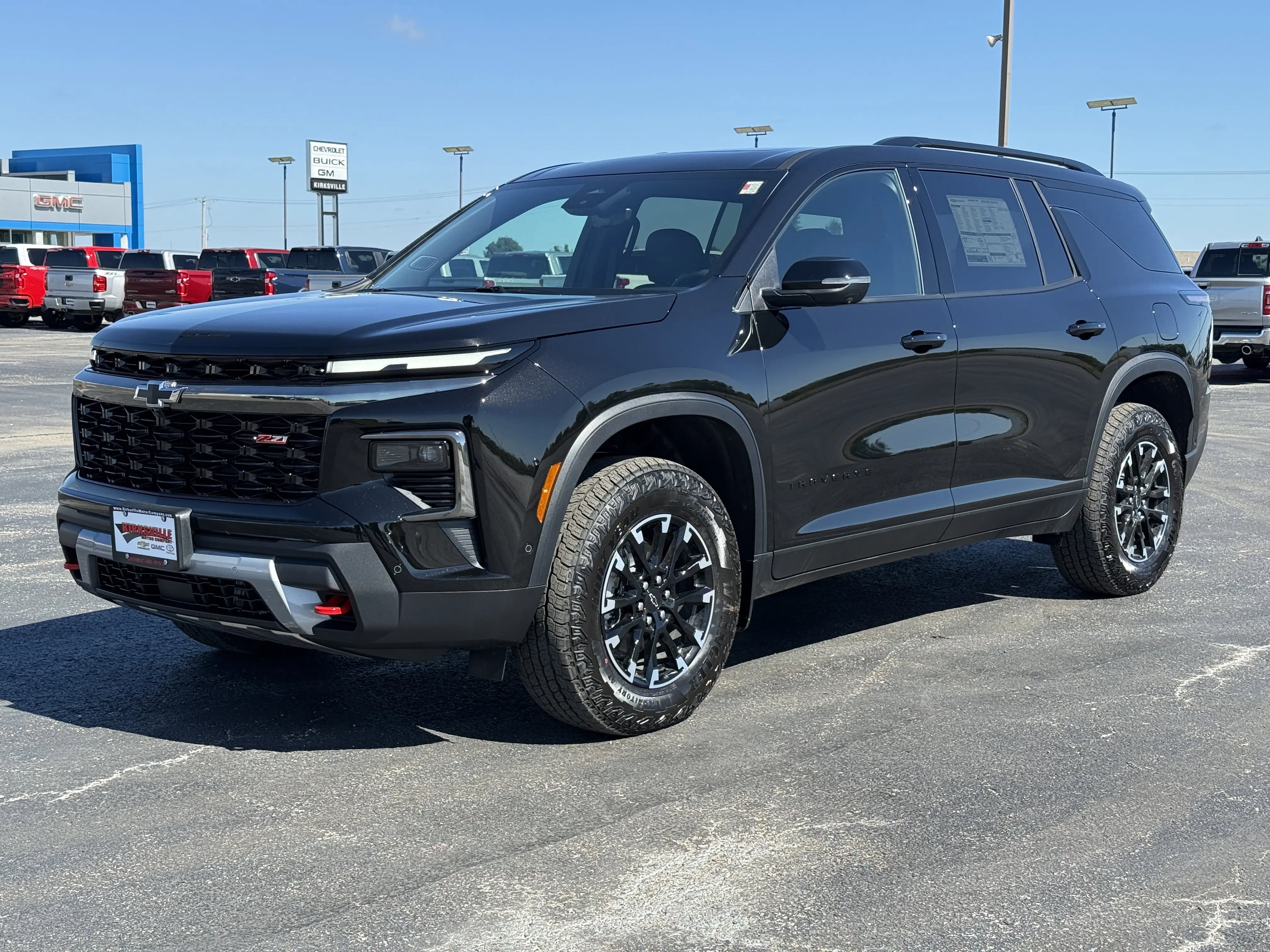 2026 Chevrolet Traverse Z71 photo 5