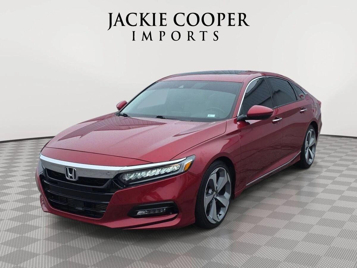 2018 Honda Accord 1.5T Touring Auto's photo