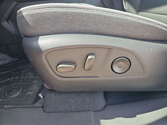 2026 GMC Sierra EV Elevation - Photo 21