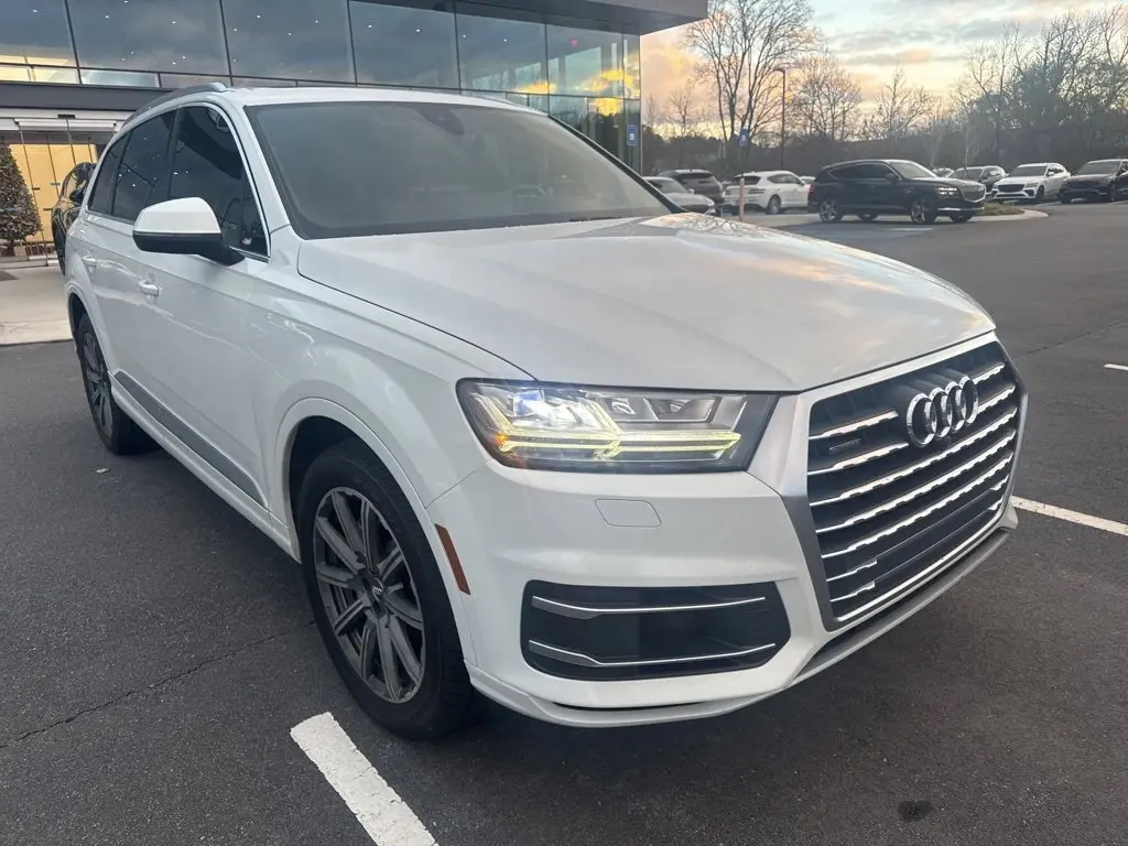 2018 Audi Q7 Prestige's photo