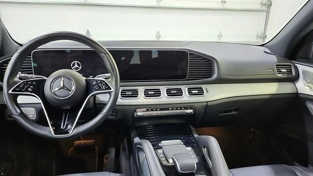 2026 Mercedes-Benz GLS 30