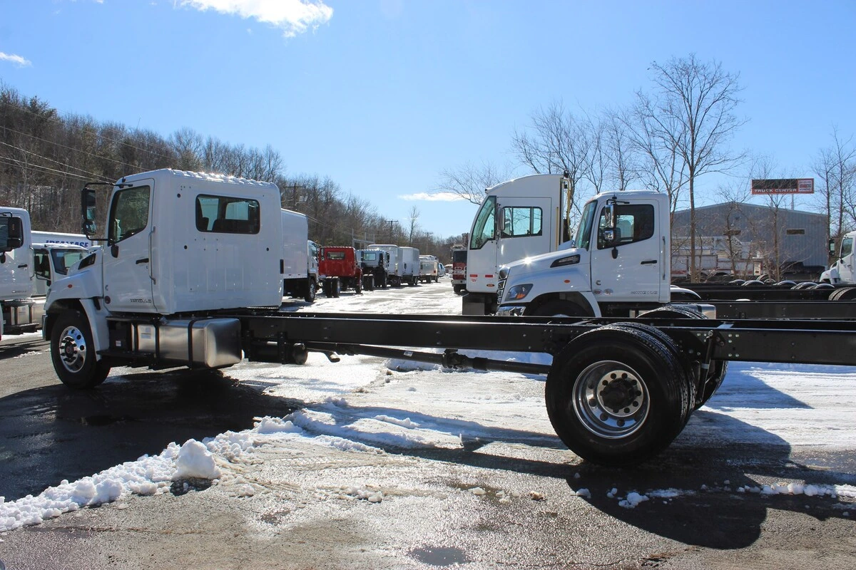 2025 Hino L6 - image 6