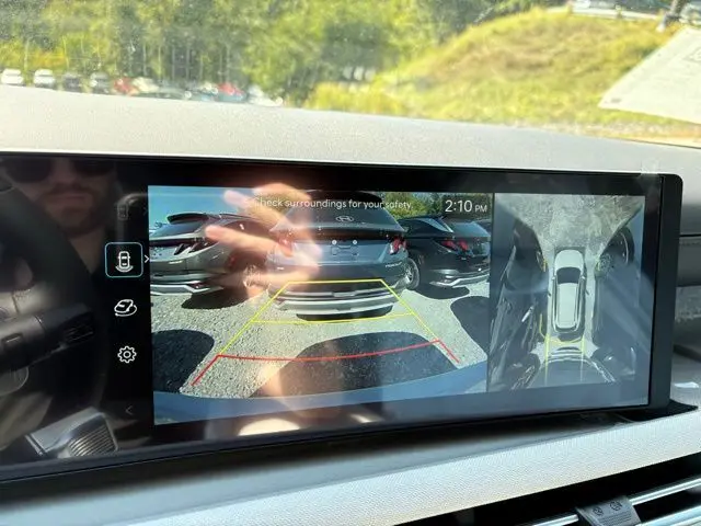 2025 Hyundai Tucson Limited photo 15