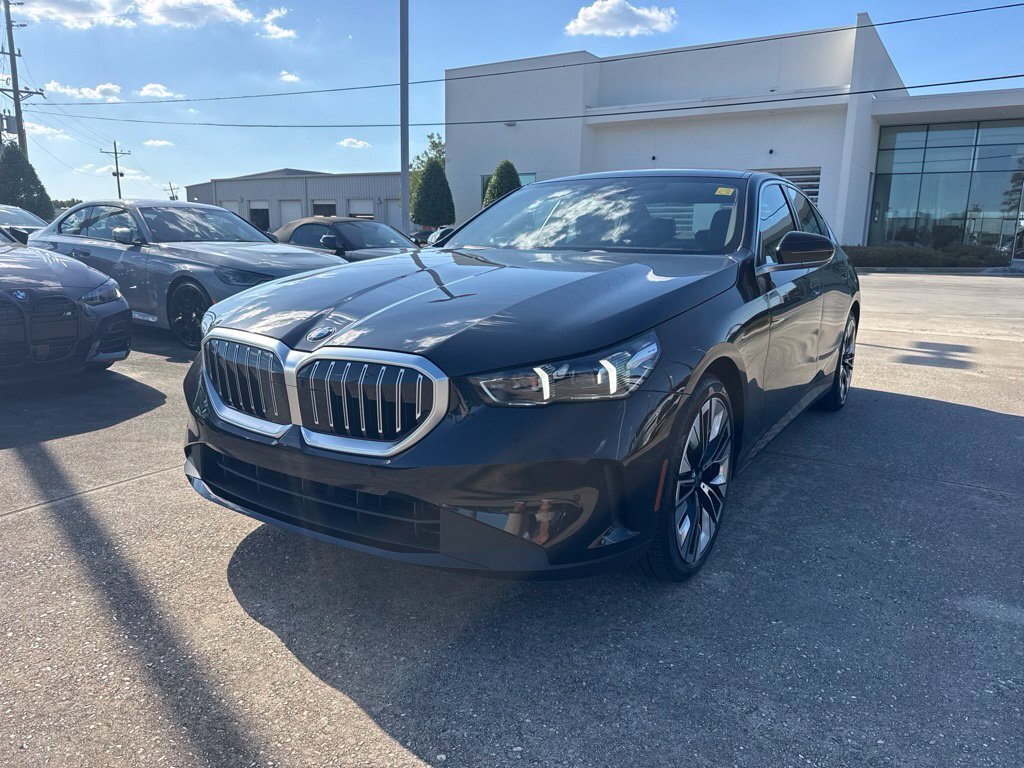 2027 BMW 5 Series 530i