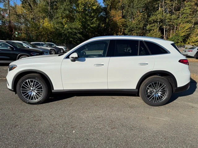2026 Mercedes-Benz GLC Base - Photo 6