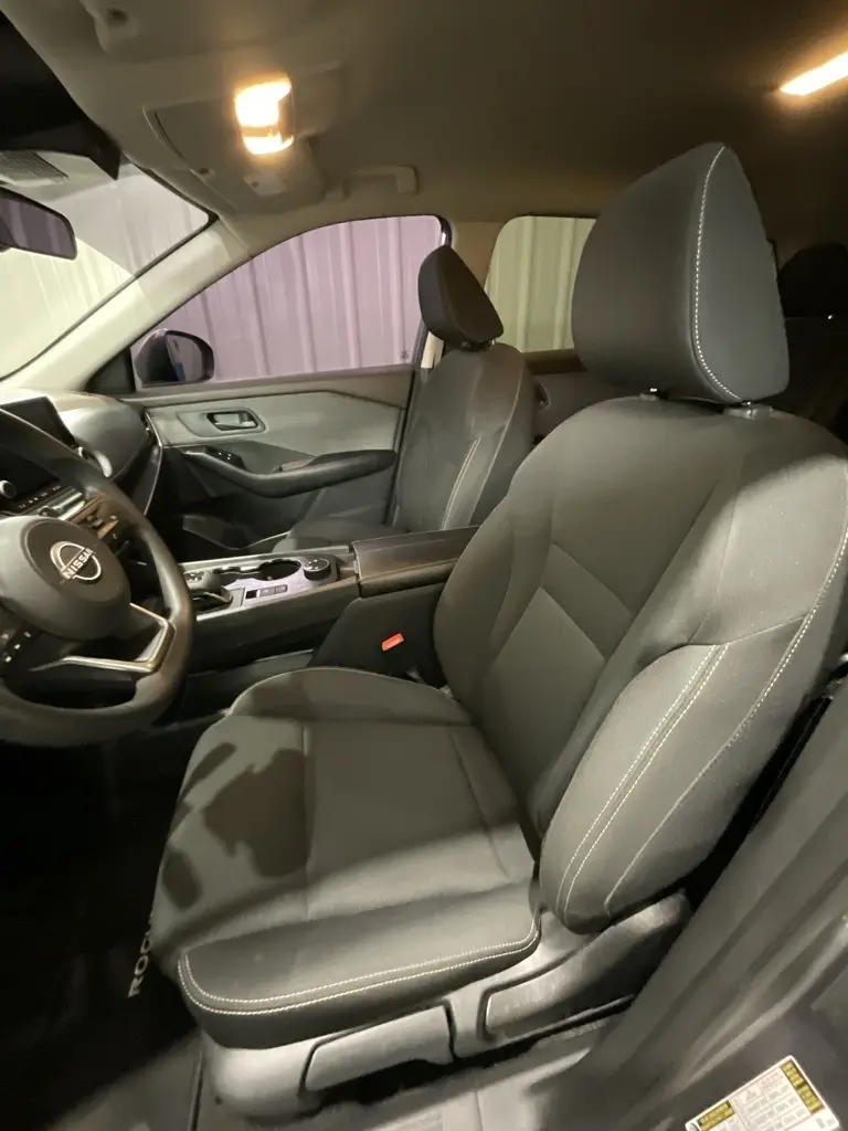 2023 Nissan Rogue S photo 9