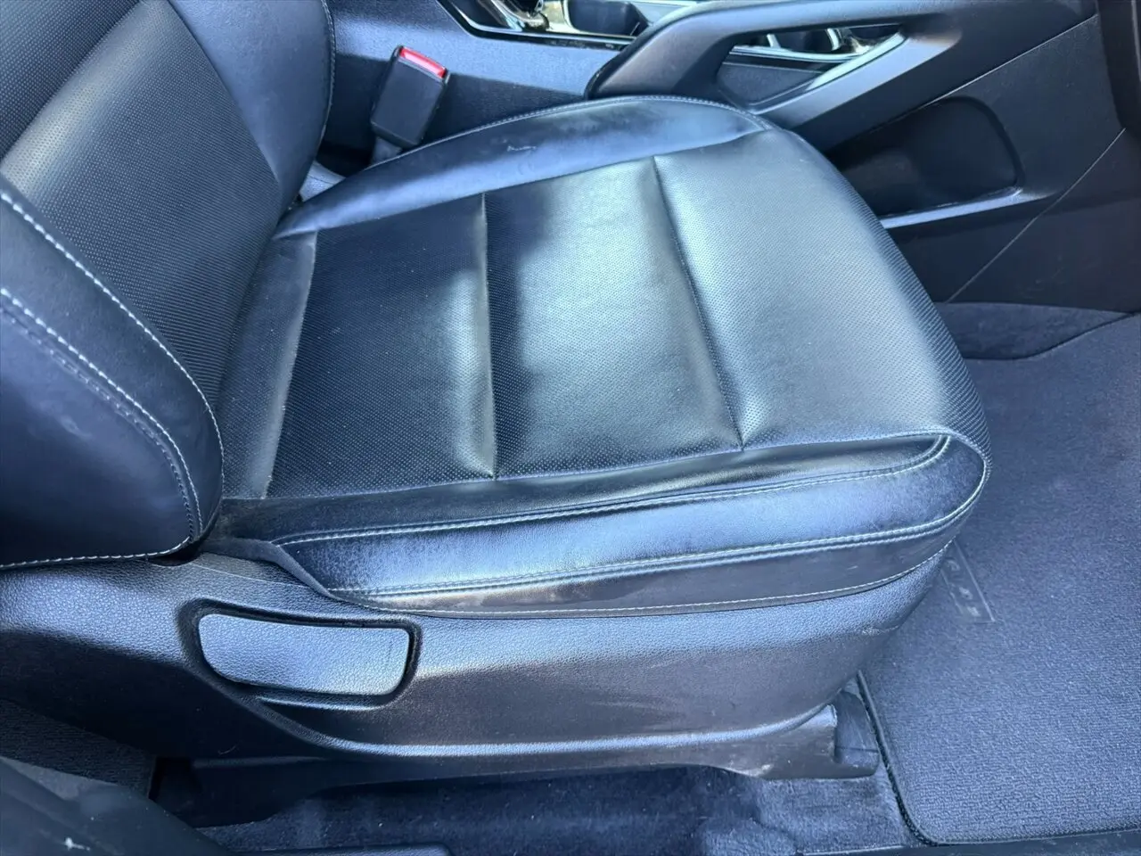 2022 Kia Telluride LX photo 21