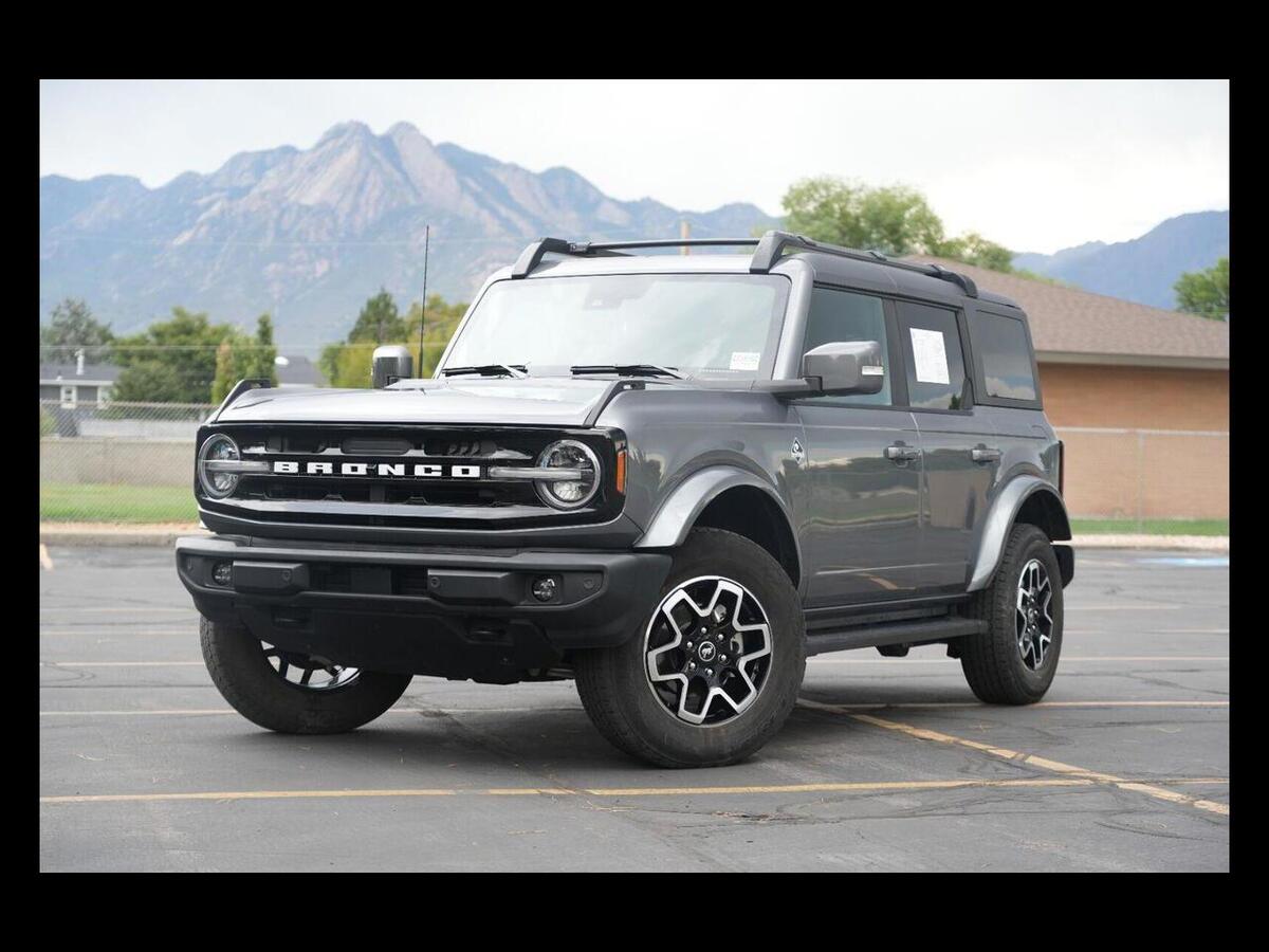 2024 Ford Bronco Outer Banks