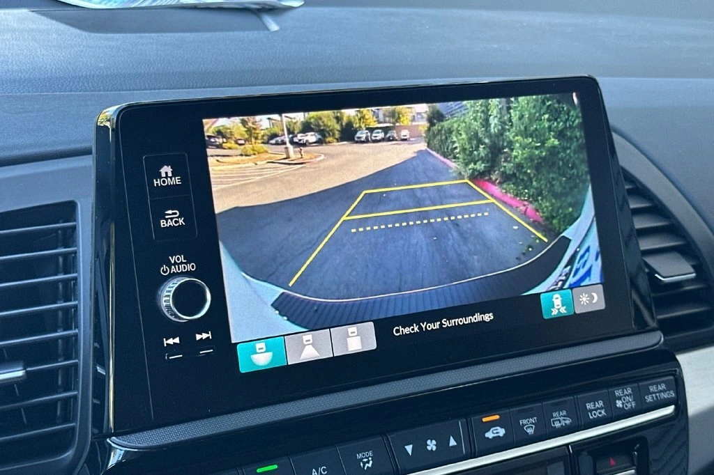 2026 Honda Odyssey EX-L - Photo 17