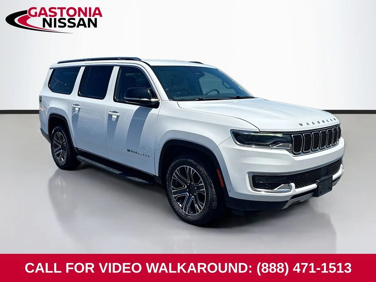 2024 Jeep Wagoneer L's photo