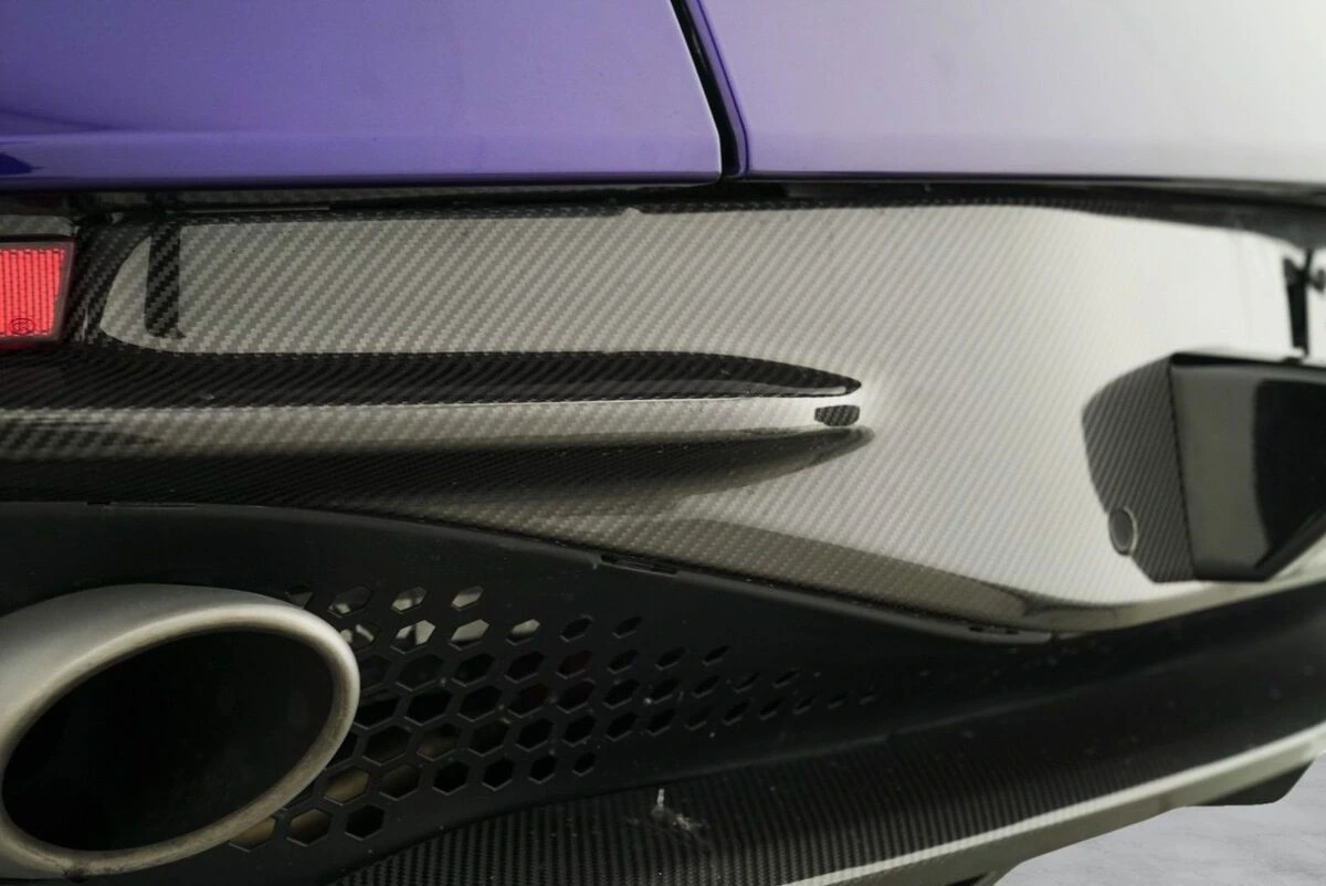 2023 Aston Martin DBS Base - Photo 15
