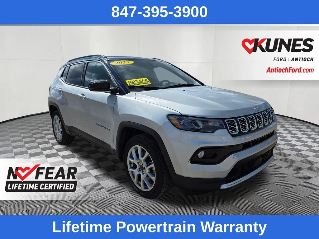 2025 Jeep Compass Limited 4X4's photo