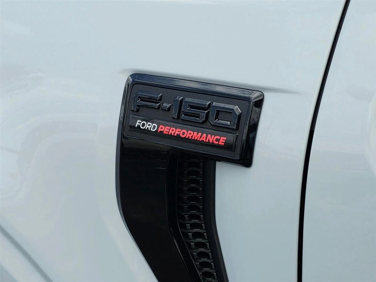 2025 Ford F-150 STX - Photo 9