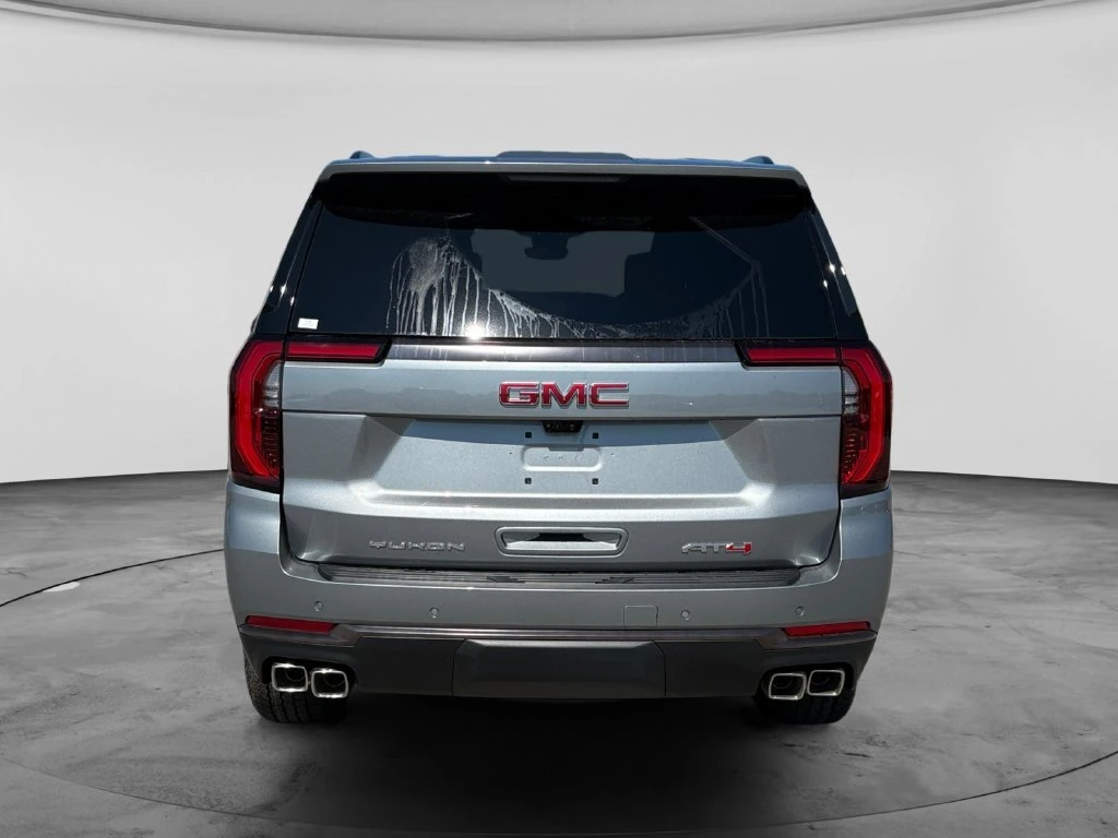 2026 GMC Yukon AT4 Ultimate - Photo 7