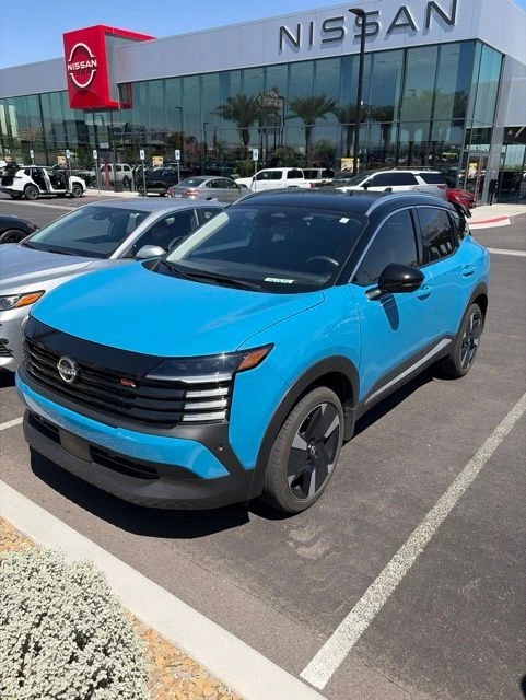 2025 Nissan Kicks 2.0 SR's photo