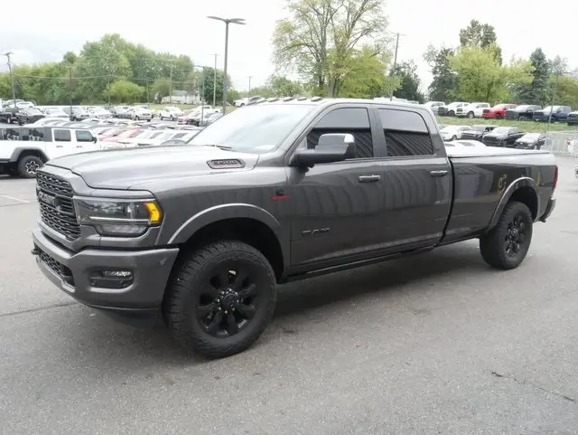 2022 Ram 3500 Limited photo 10