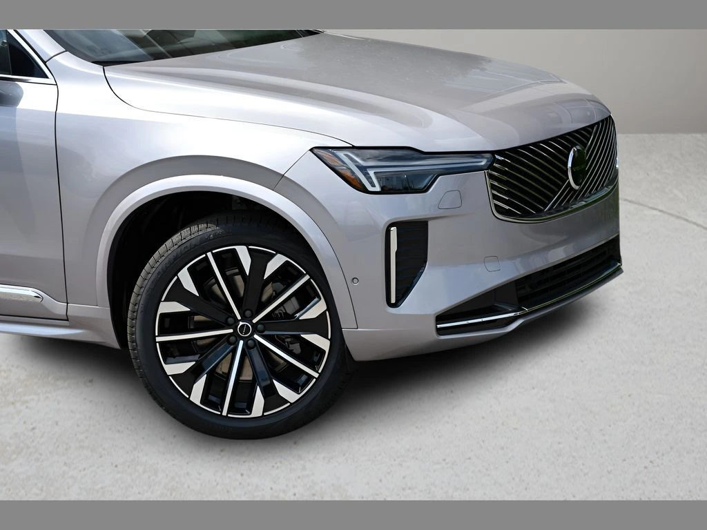 2026 Volvo XC90 Plus - Photo 10