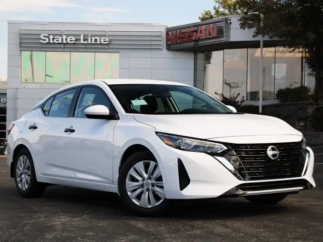 2025 Nissan Sentra S's photo