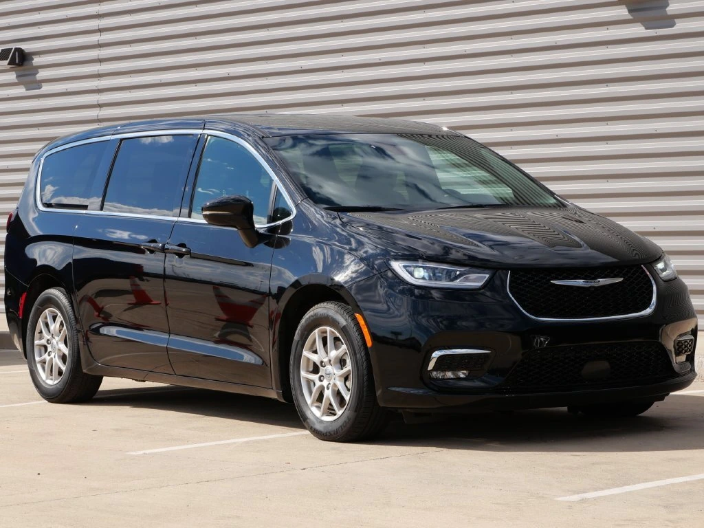 2025 Chrysler Pacifica