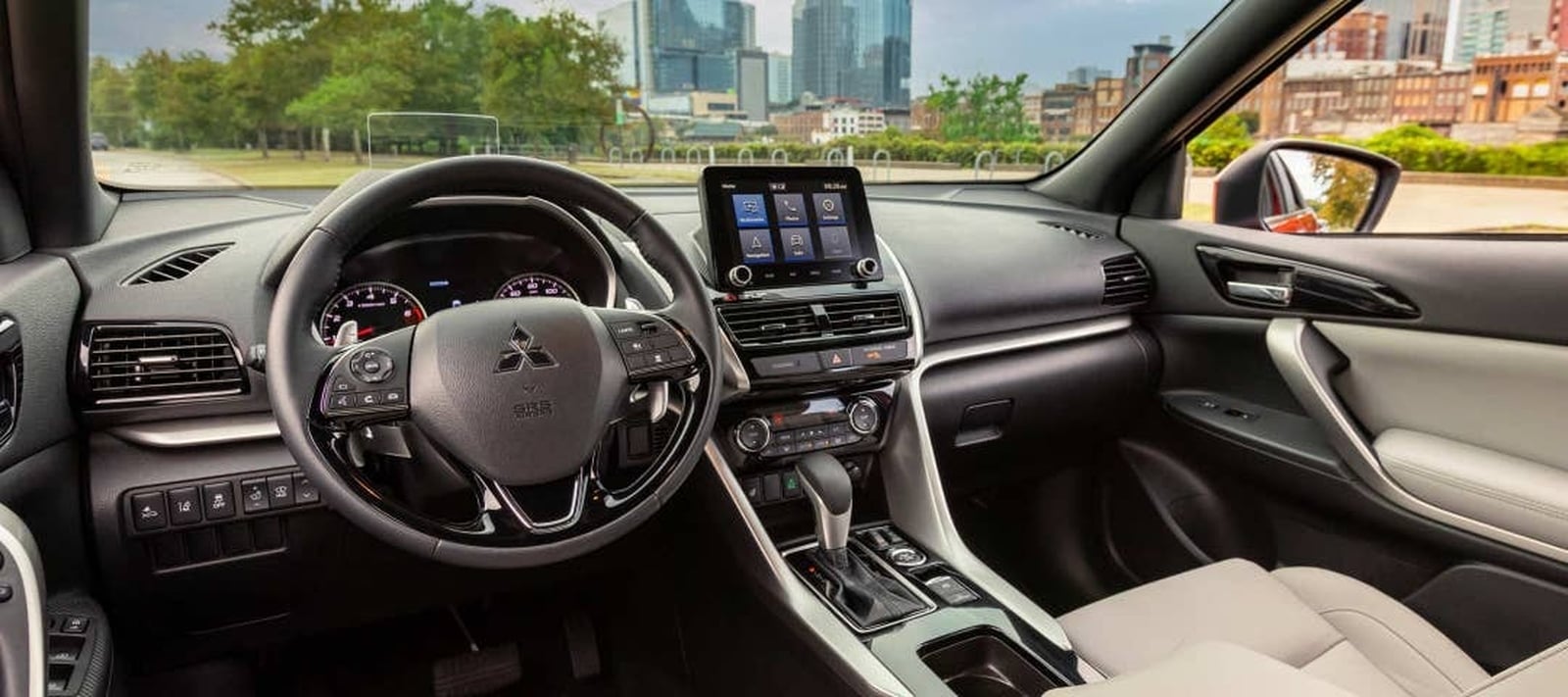 2025 Mitsubishi Eclipse Cross SEL Dashboard