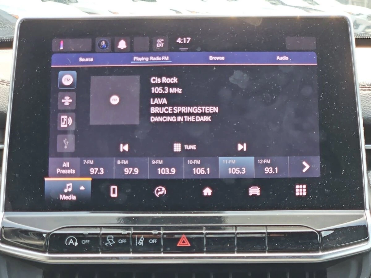 2023 Jeep Compass Latitude - Photo 21