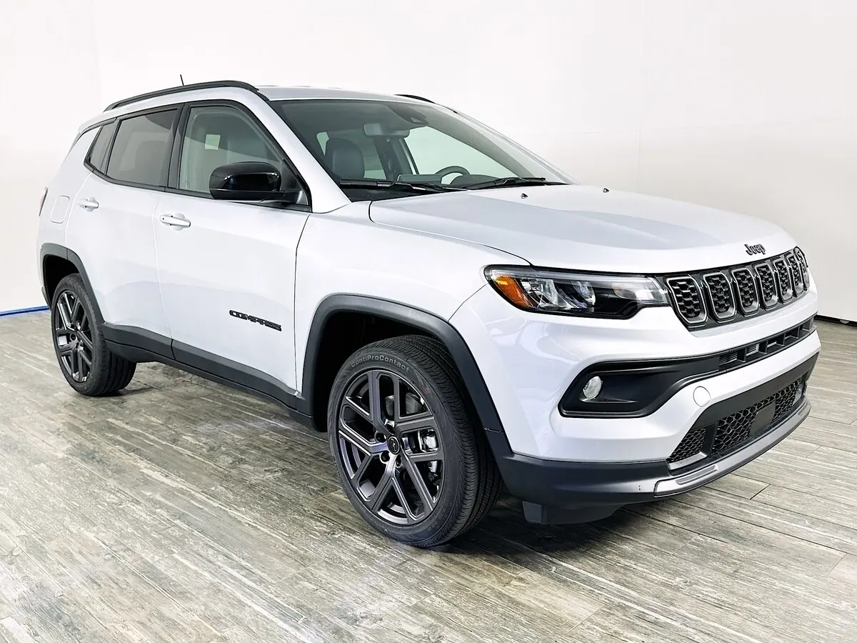 2026 Jeep Compass Altitude's photo
