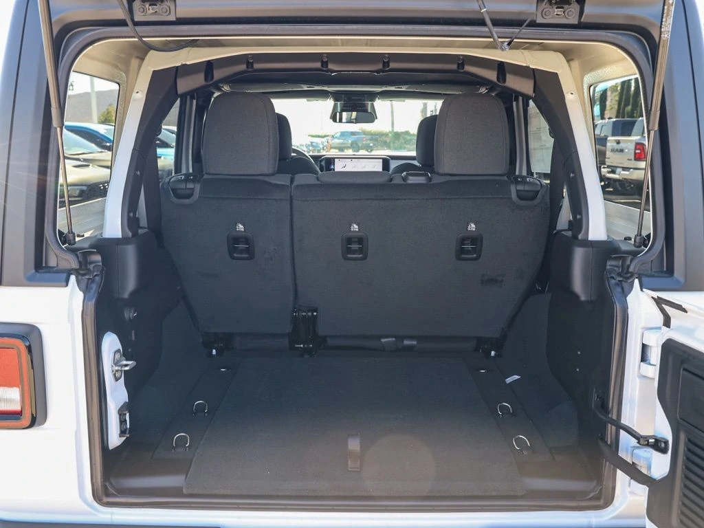 2026 Jeep Wrangler 4-Door Sport S - Photo 16