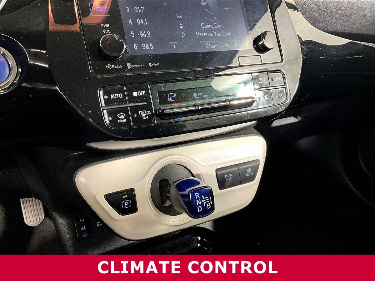 2017 Toyota Prius Four - Photo 14