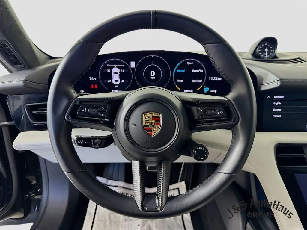 2021 Porsche Taycan Turbo photo 12