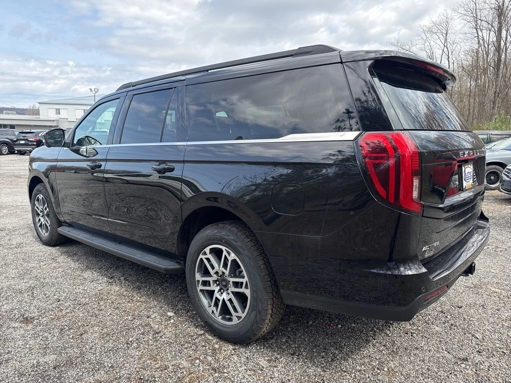 2026 Ford Expedition MAX Active - Photo 6