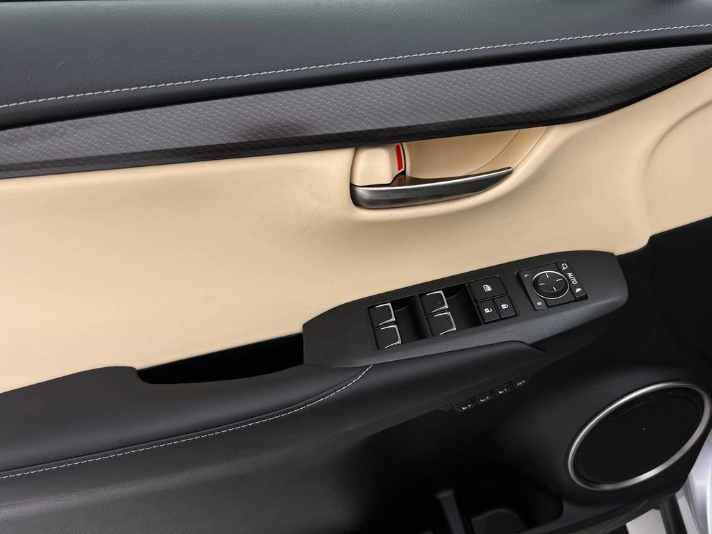 2019 Lexus NX 300 - Photo 23