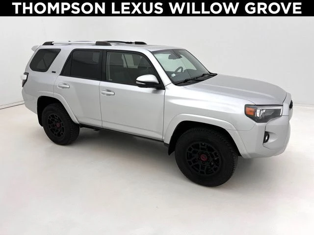 2022 Toyota 4Runner SR5 Premium 4WD V6's photo