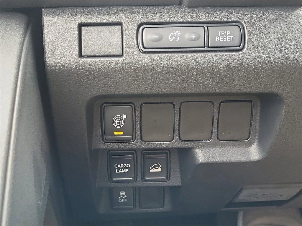 2025 Nissan Frontier SV - Photo 25