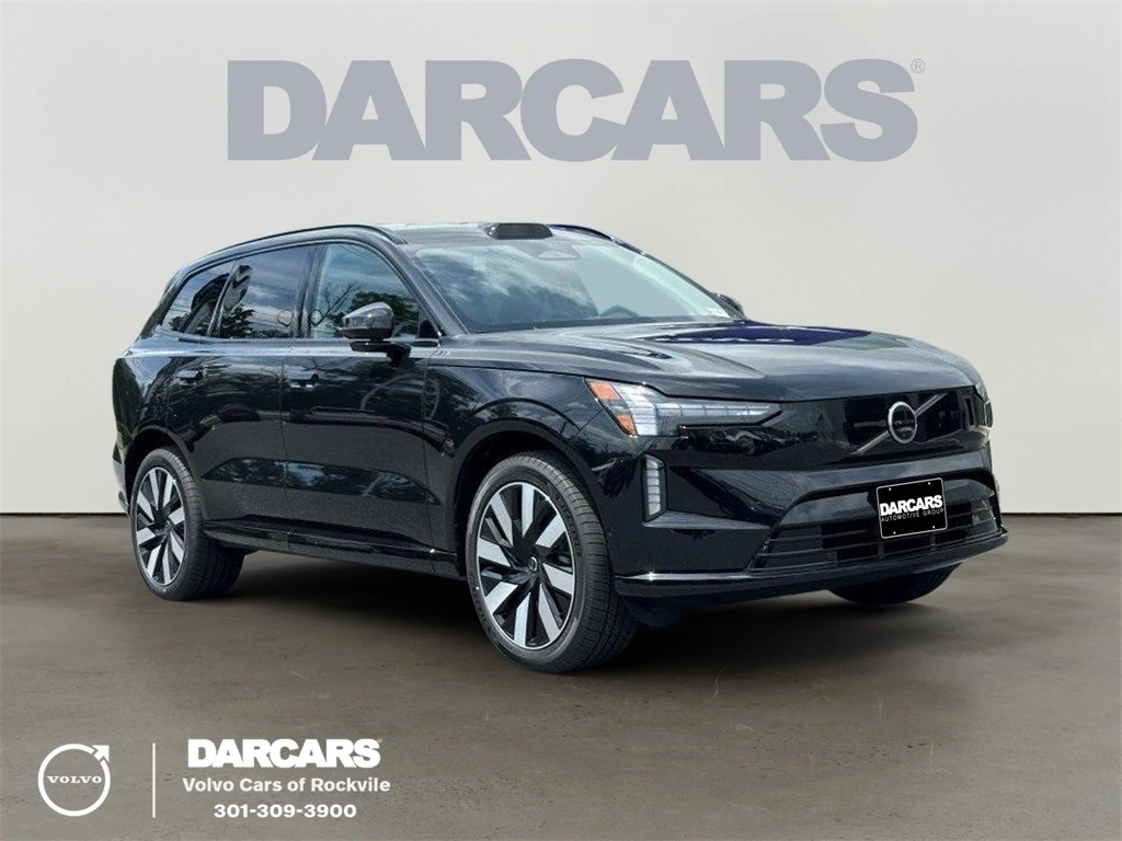 2025 Volvo - image 1