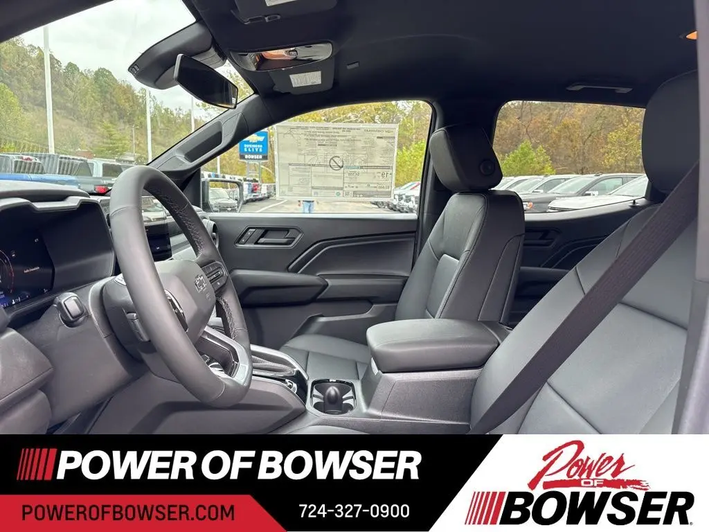2026 Chevrolet Colorado Trail Boss photo 4