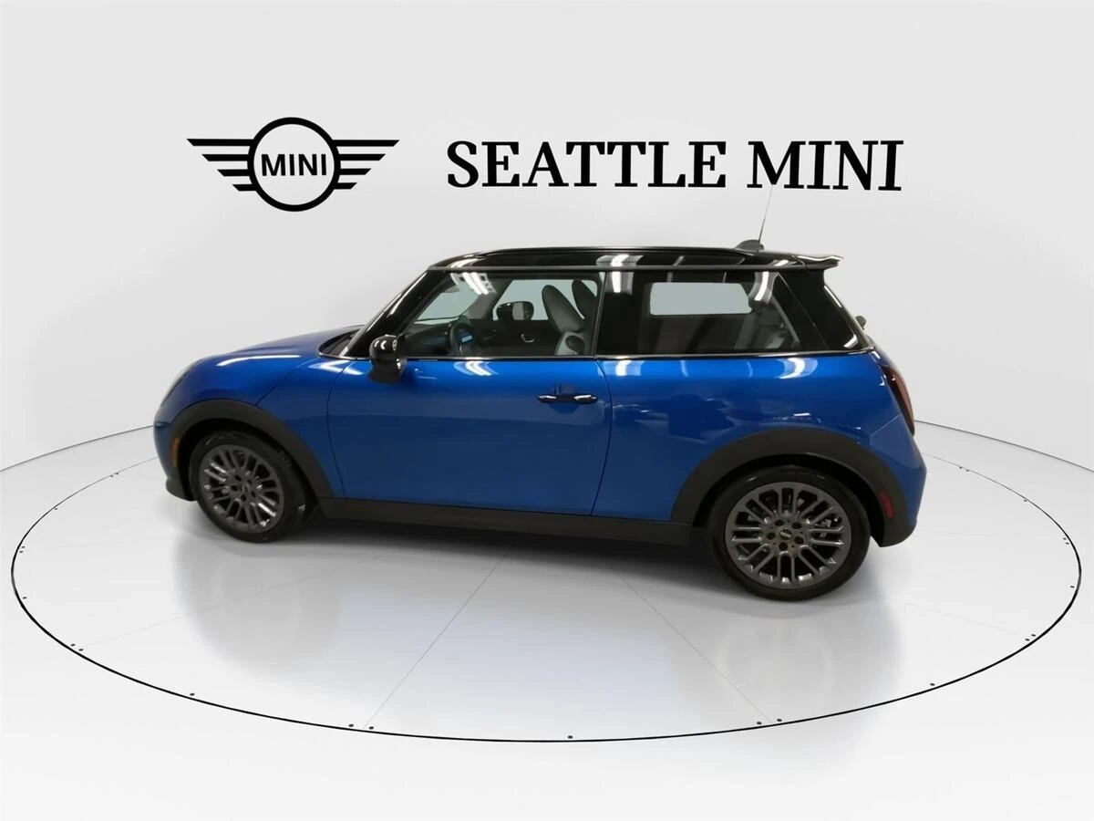 2025 MINI Hardtop 2 Door S - Photo 7