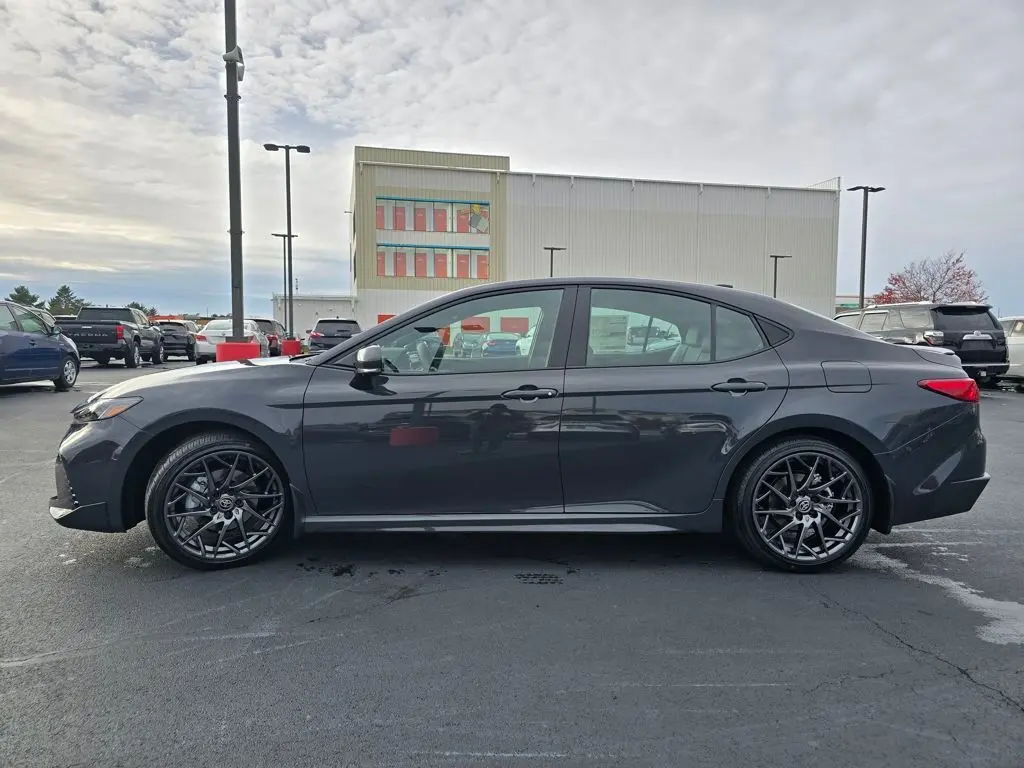 2026 Toyota Camry XSE photo 4