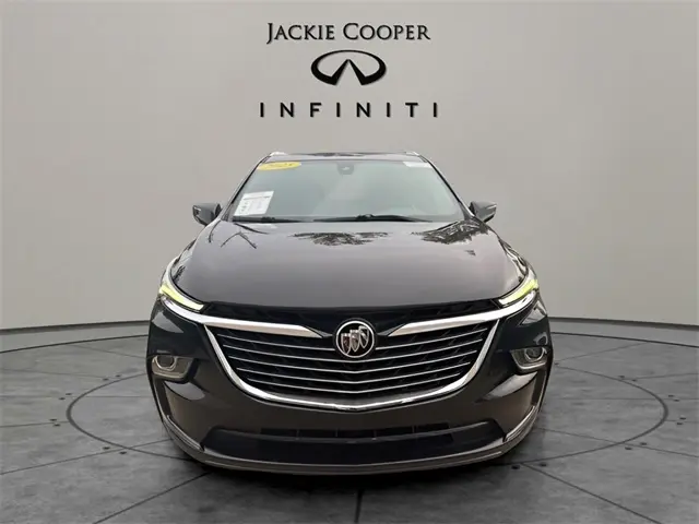 2023 Buick Enclave Essence photo 2