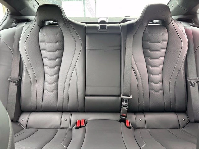 2026 BMW 8 Series 840i - Photo 25