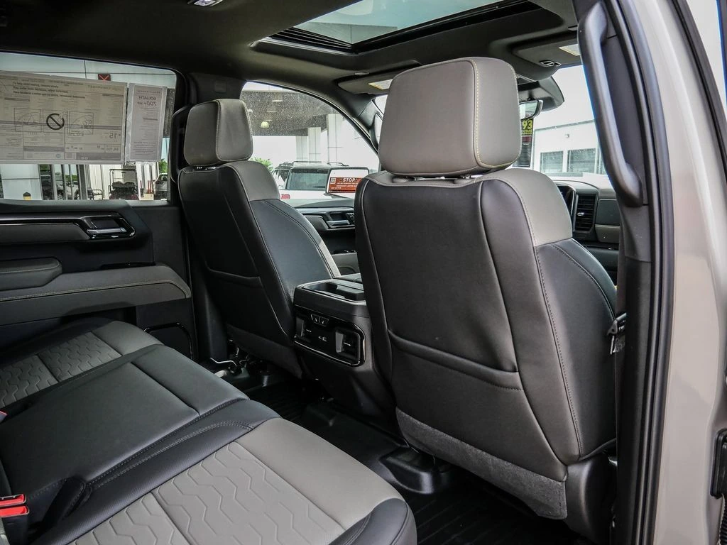2026 Chevrolet Silverado 1500 ZR2 - Photo 32