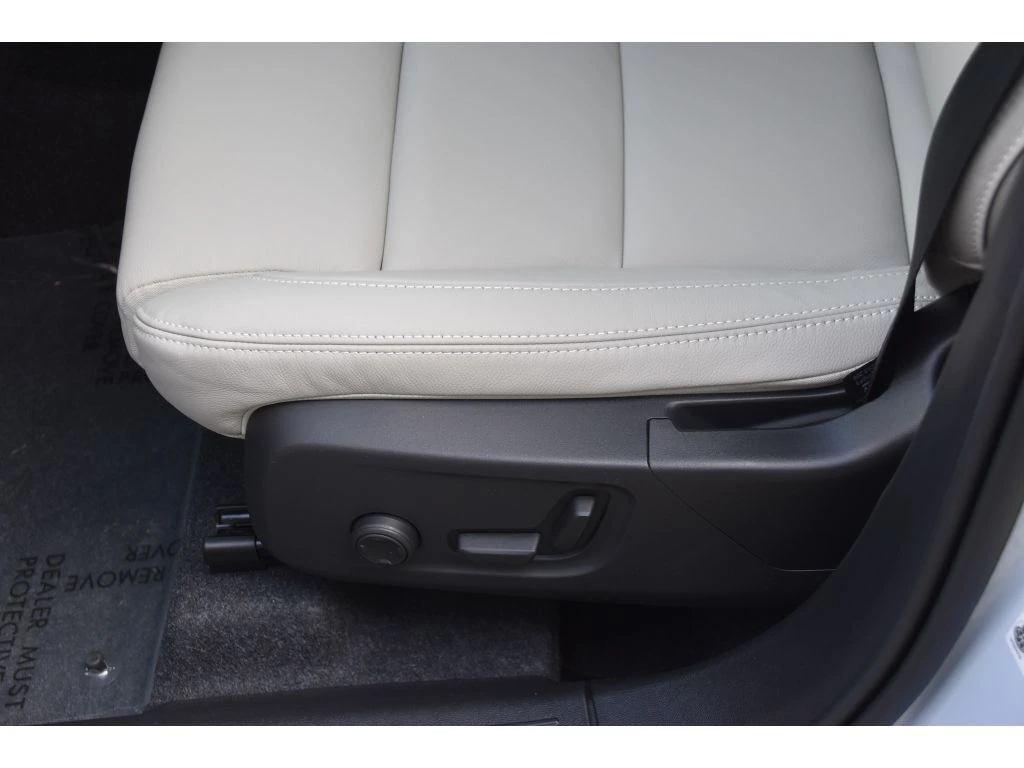 2026 Volvo - image 34