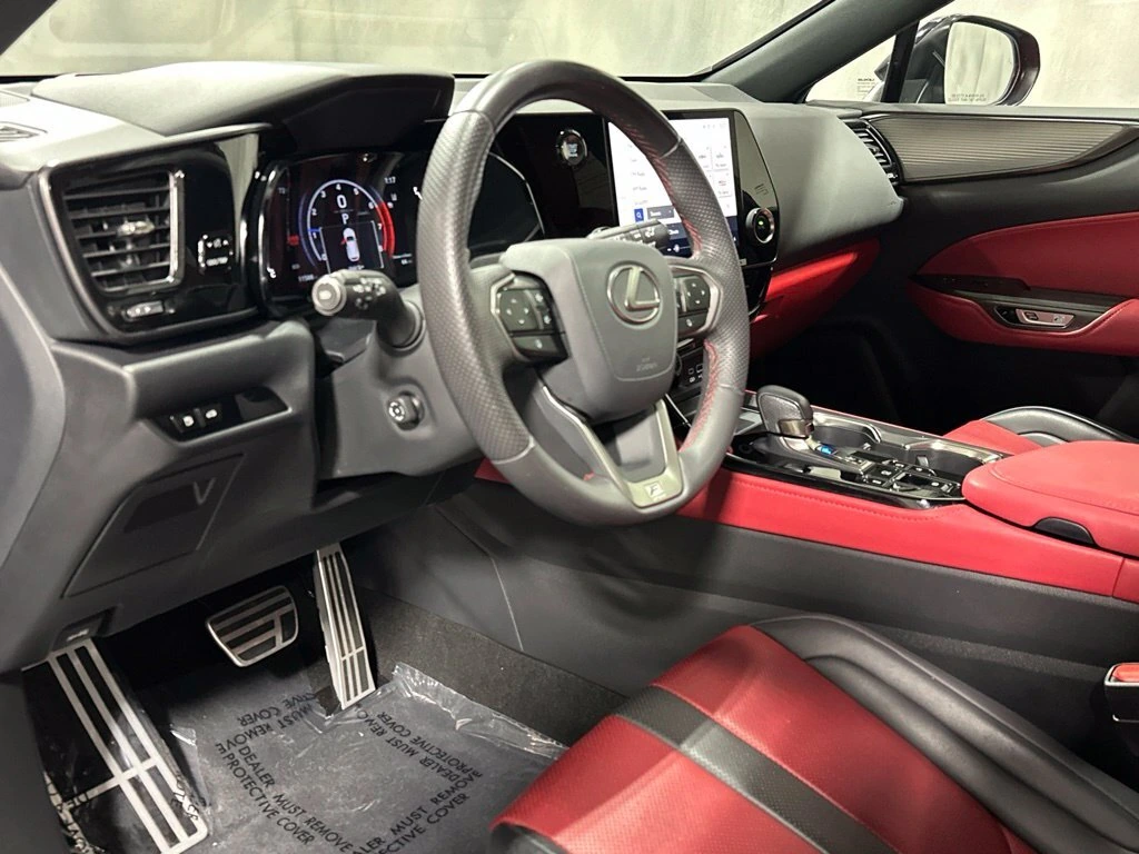 2024 Lexus NX 350 - Photo 18