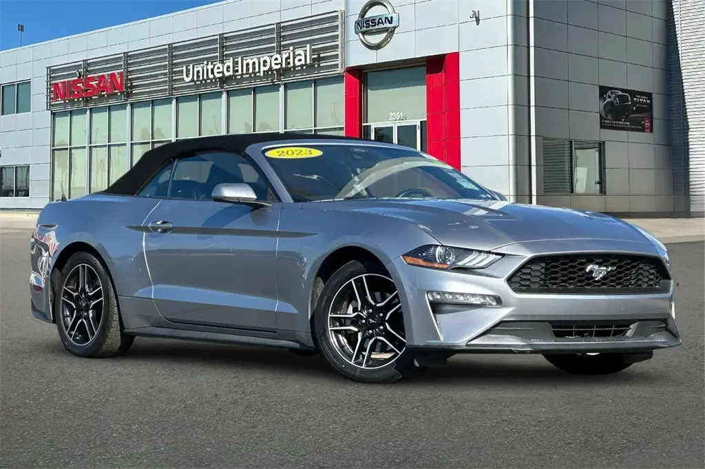 2023 Ford Mustang EcoBoost Premium photo 10